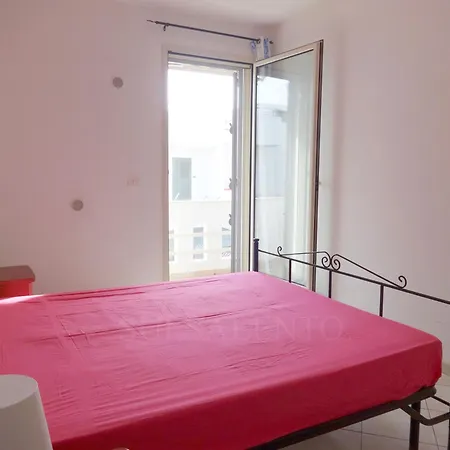 Primo Piano A Pochi Passi Dalla Solaris Due Holiday home